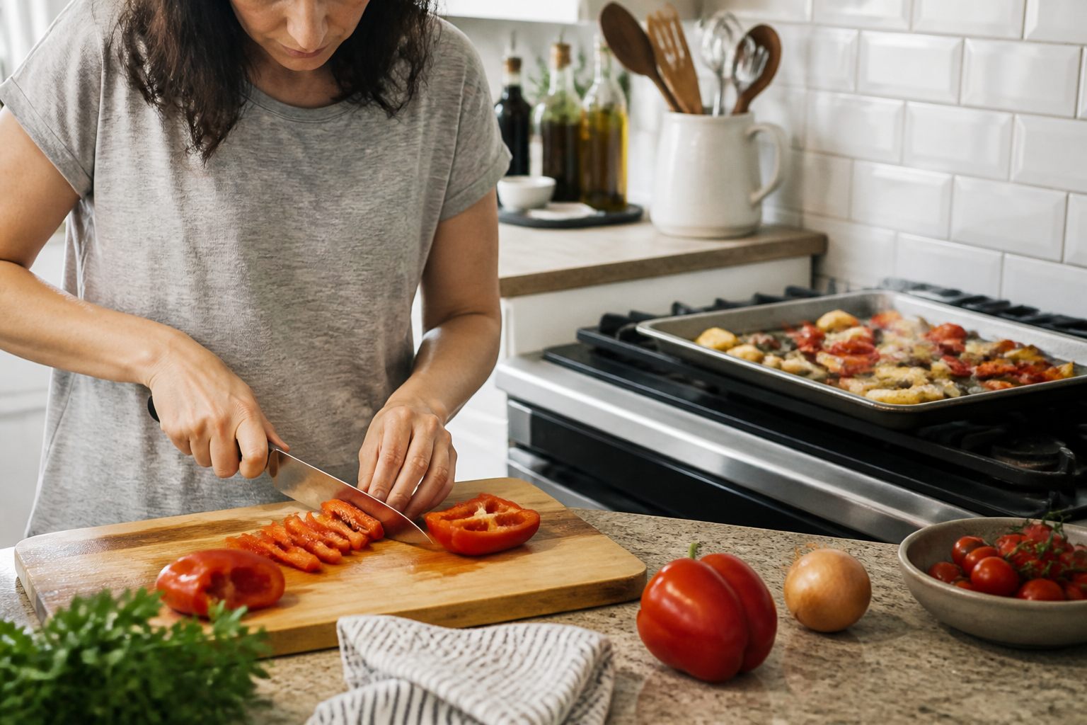 Everyday scene related to cutting board